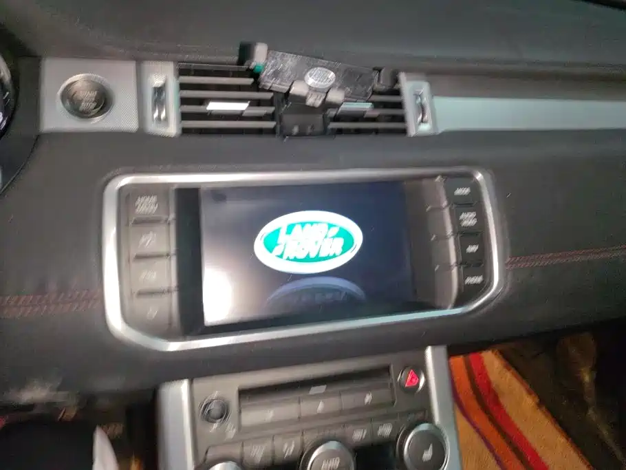 Land Rover Evoque (Import) — миниатюра 13