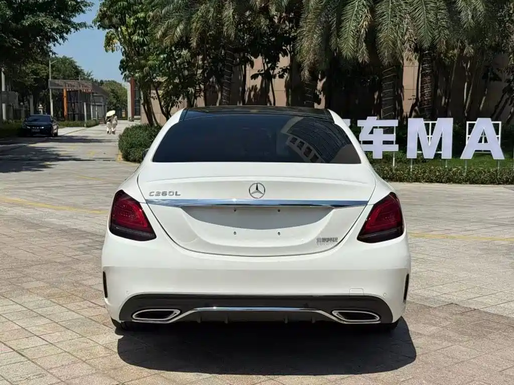 Mercedes-Benz C-Class — миниатюра 4