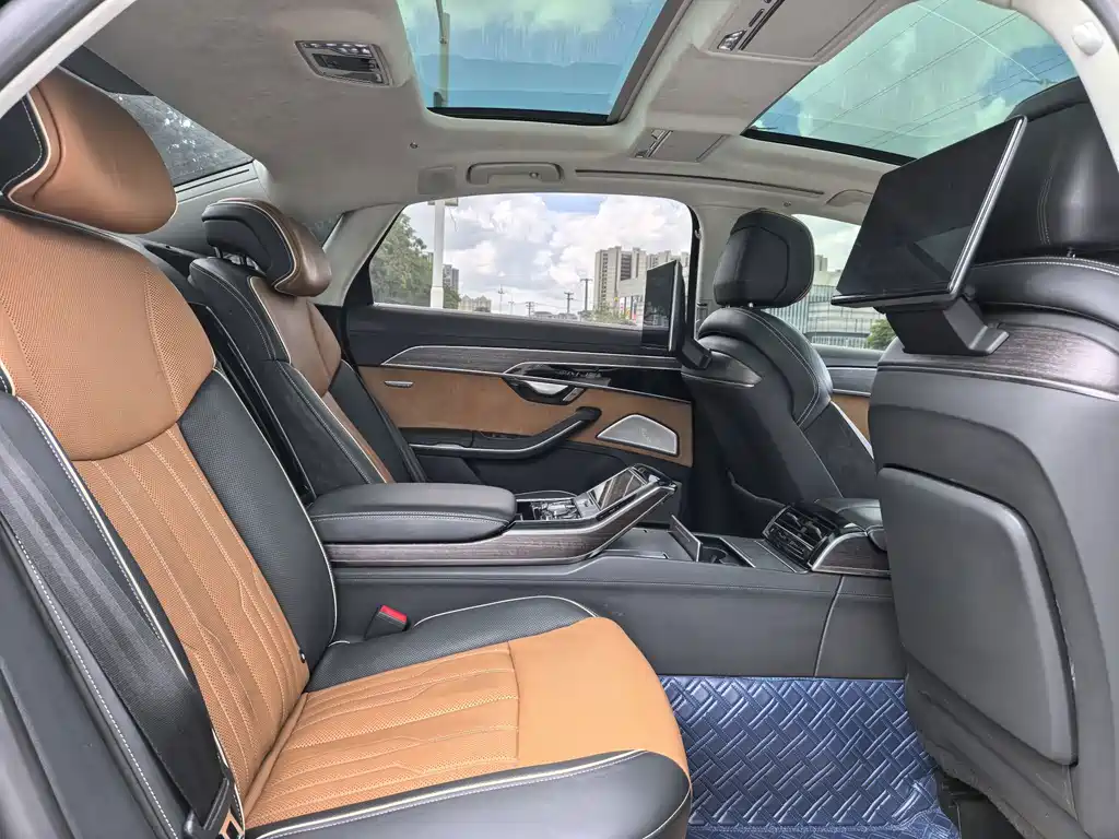Audi A8 — миниатюра 18