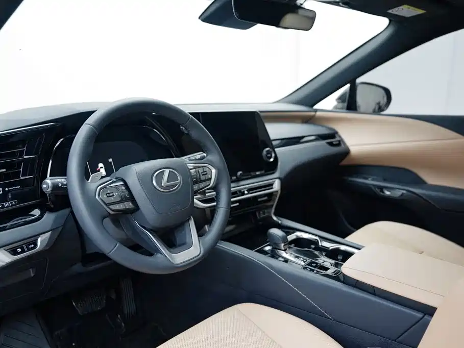 Lexus RX — миниатюра 7