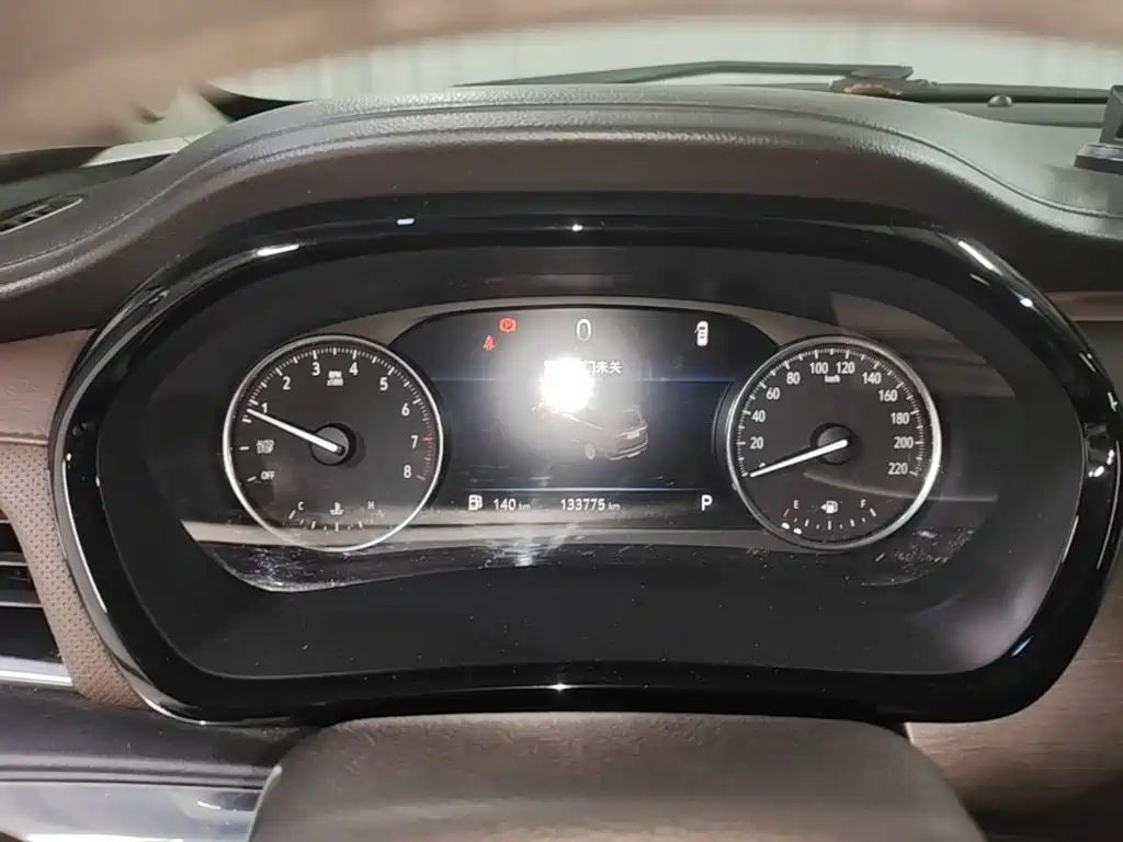 Buick GL8 — миниатюра 12