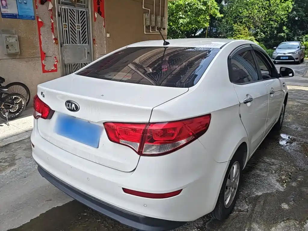 Kia K2 — миниатюра 7