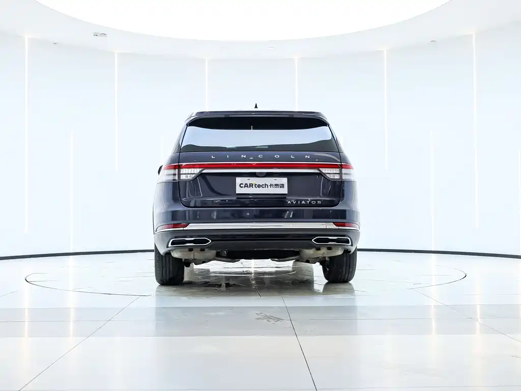 Lincoln Aviator 2023 3.0T V6 Premium мест