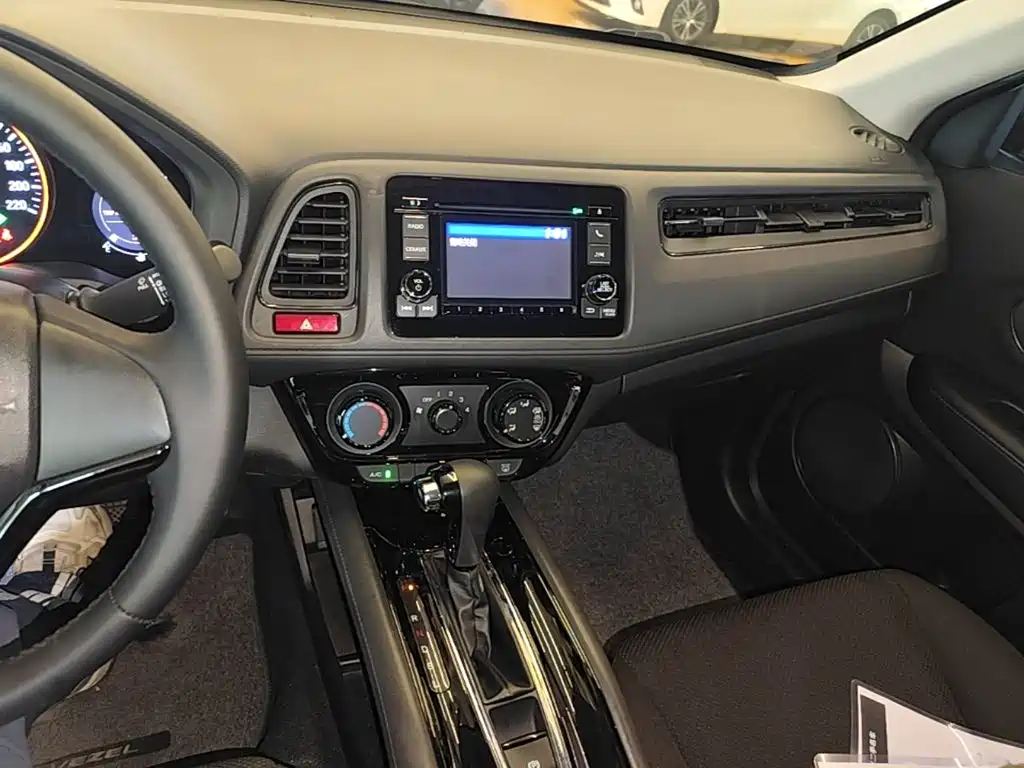 Honda Vezel — миниатюра 10