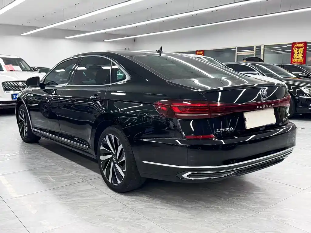Volkswagen Passat — миниатюра 4