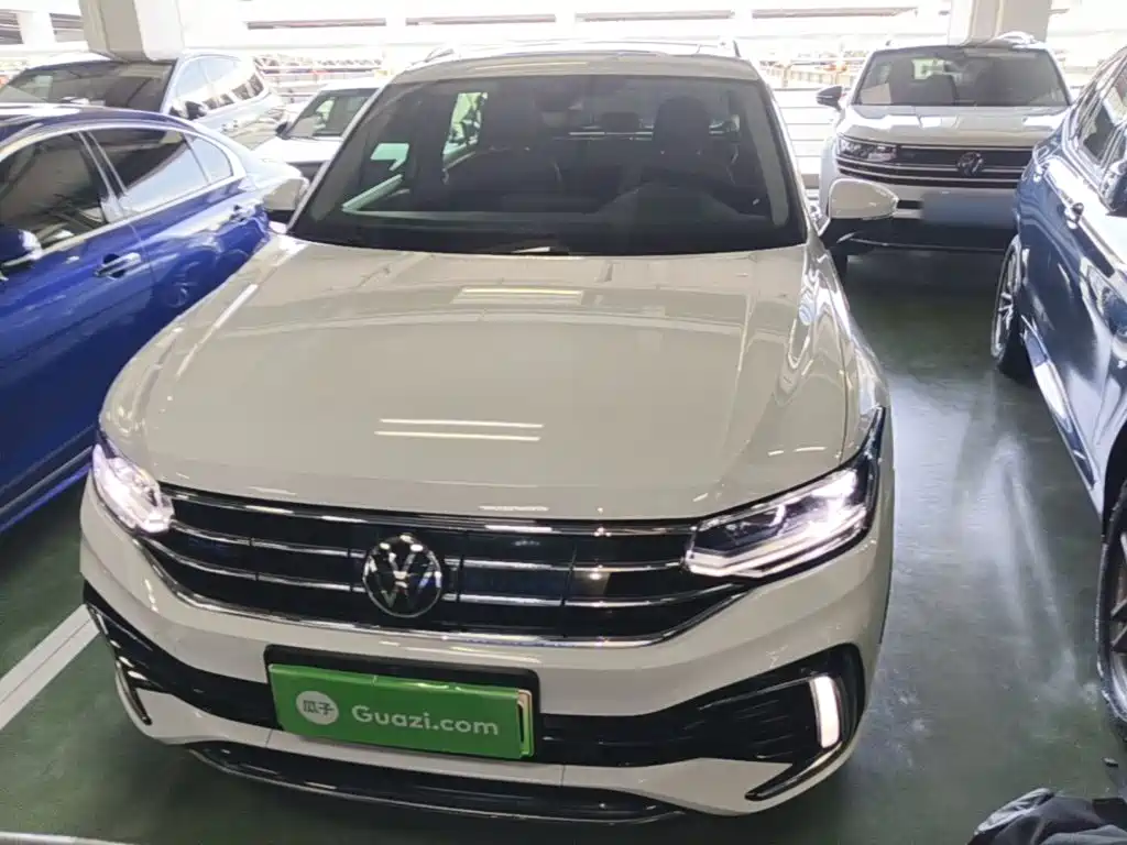 Volkswagen Tiguan L PHEV — миниатюра 3