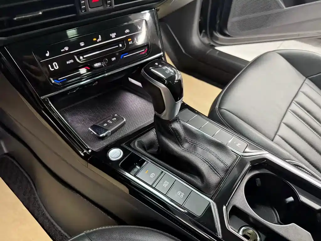 Volkswagen Passat — миниатюра 11