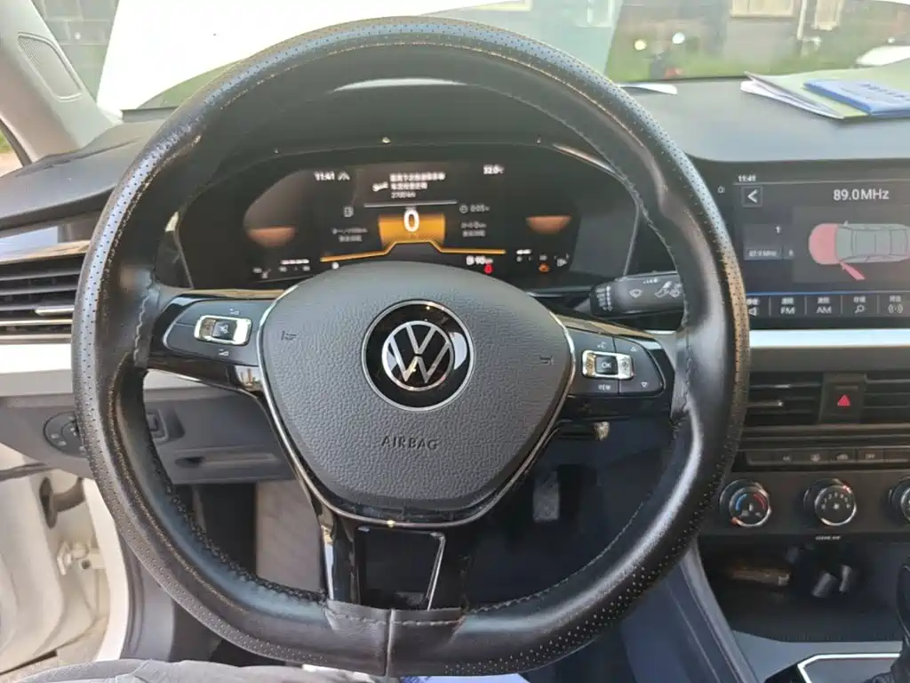 Volkswagen Lavida — миниатюра 11