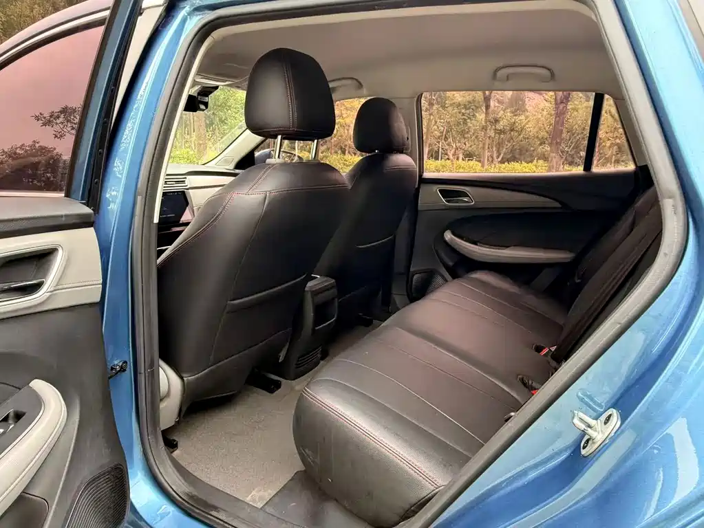 Roewe Ei5 — миниатюра 16