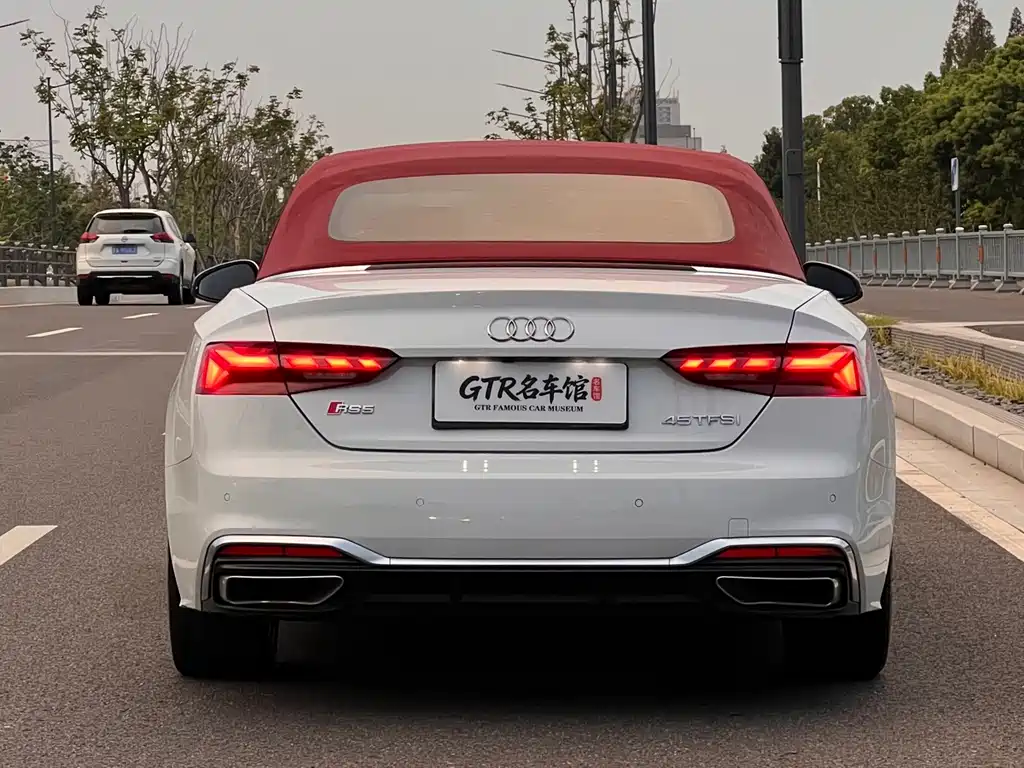 Audi A5 (Import) — миниатюра 12