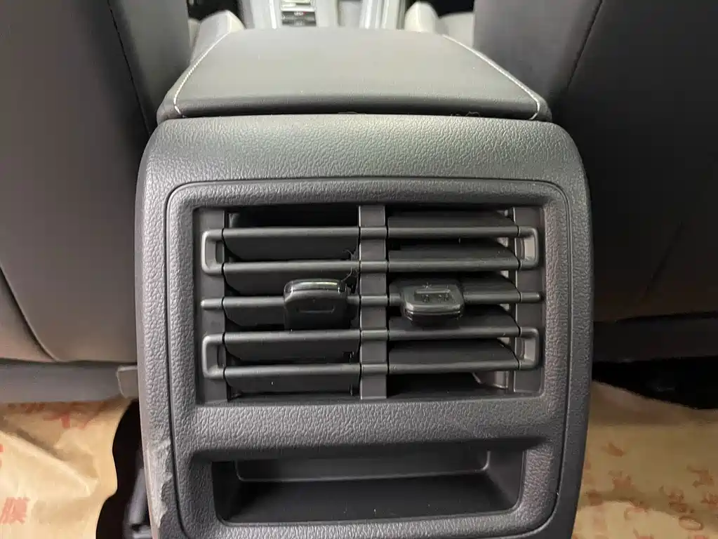 Volkswagen Golf — миниатюра 16