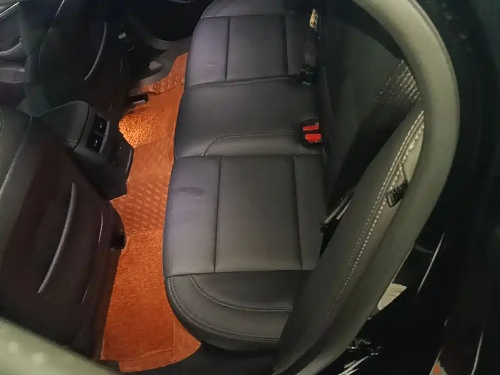 Cadillac CT5 — миниатюра 17