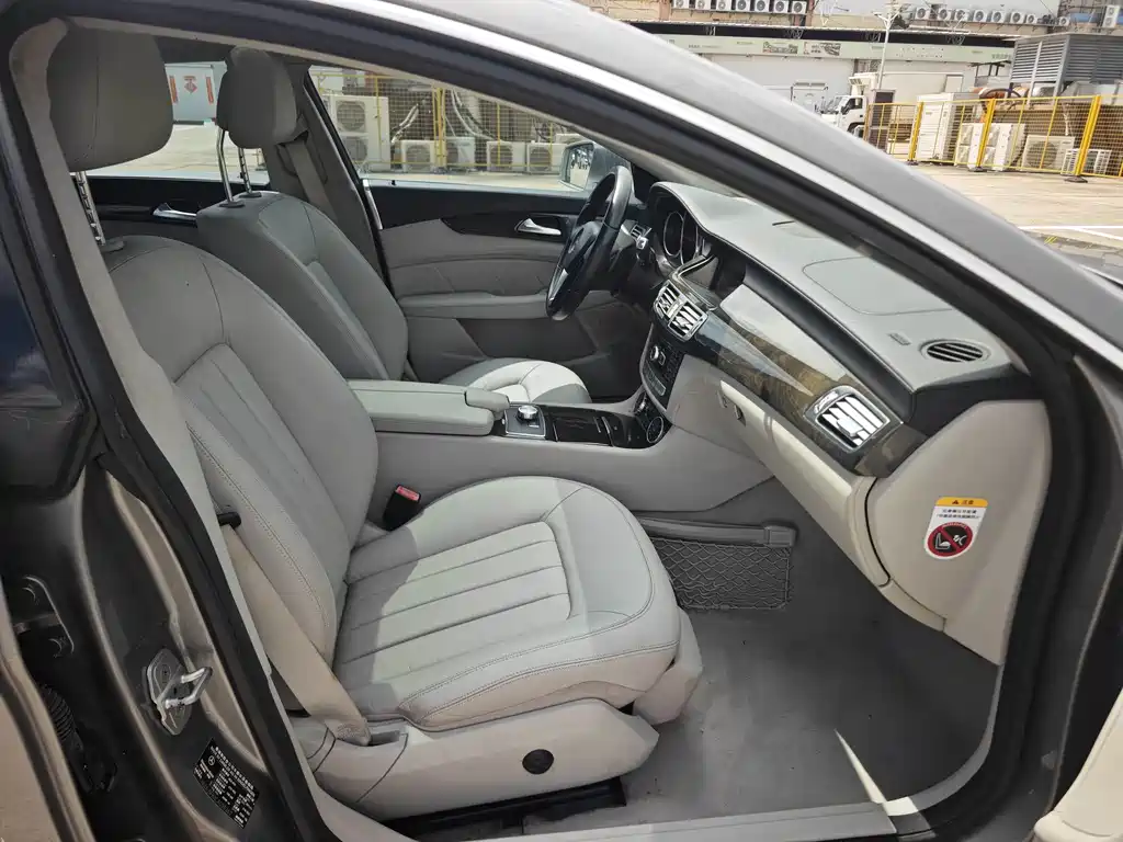 Mercedes-Benz CLS — миниатюра 13