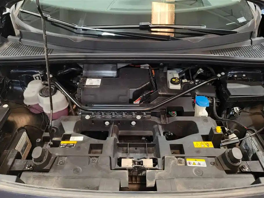 VOLKSWAGEN ID.6 CROZZ