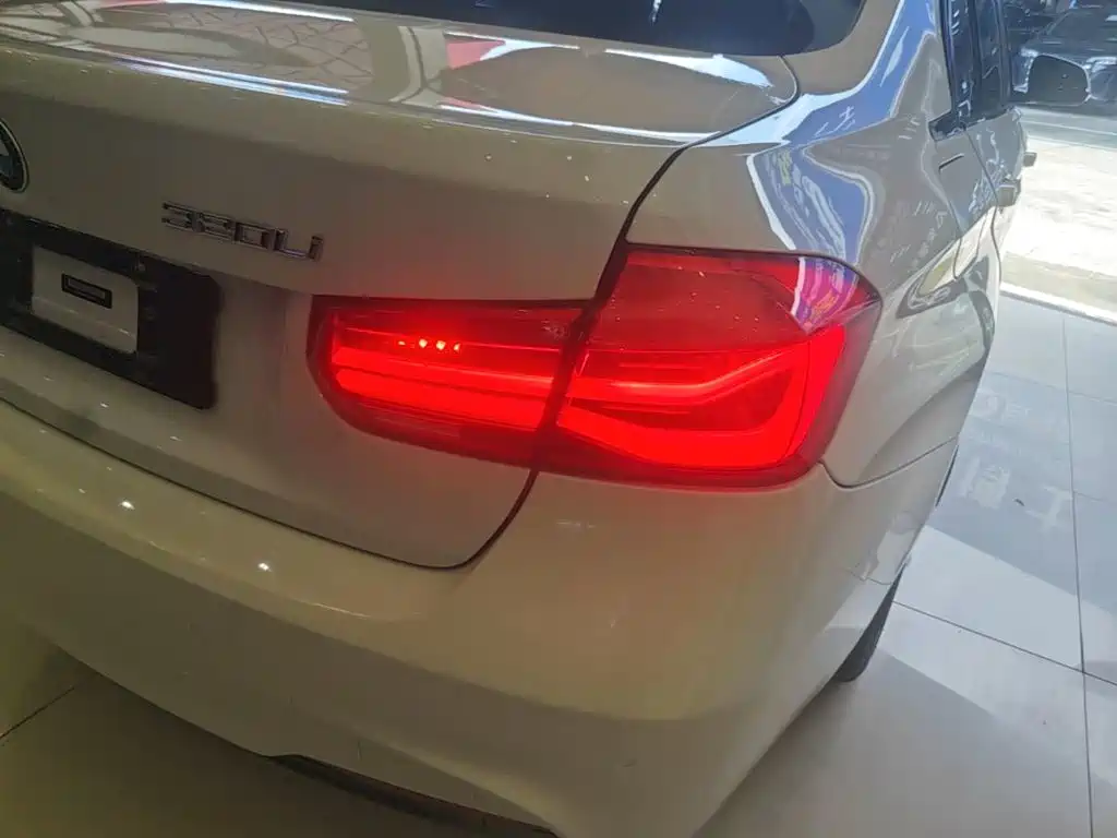 BMW 3 Series — миниатюра 24