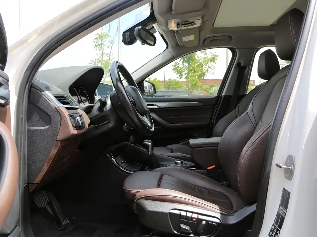 BMW X1 — миниатюра 8