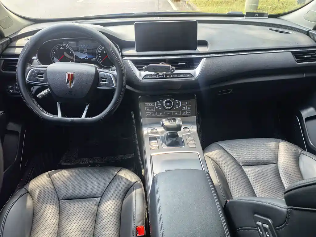 Hongqi Hongqi H5 — миниатюра 6