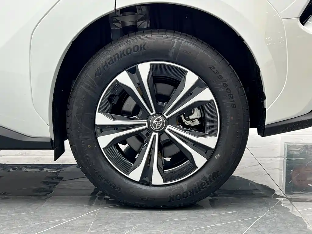 Toyota Peng Ji 4X — миниатюра 25