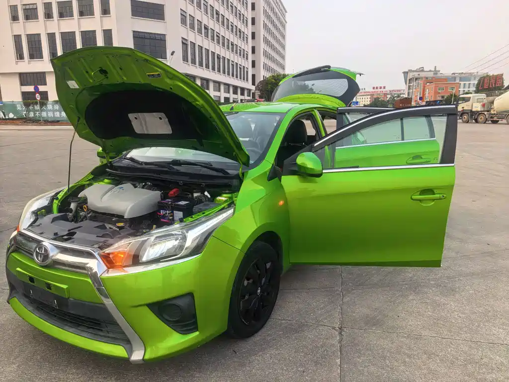 Toyota Yaris L — миниатюра 18