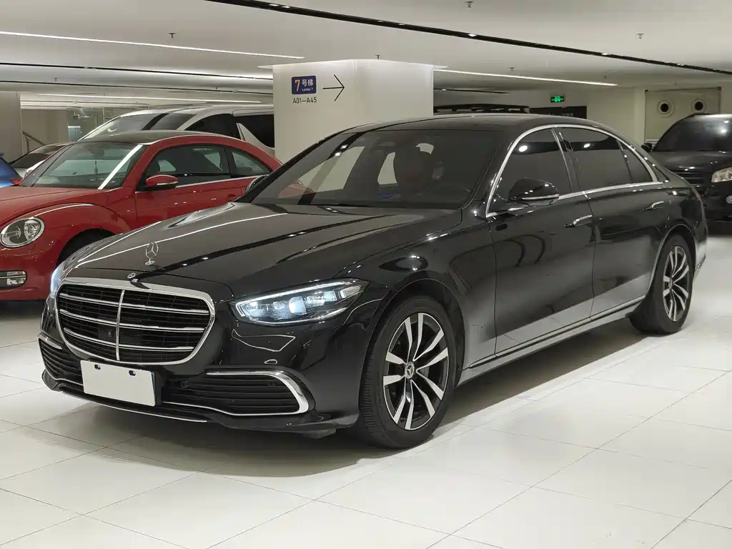 Mercedes-Benz S-Class 2023