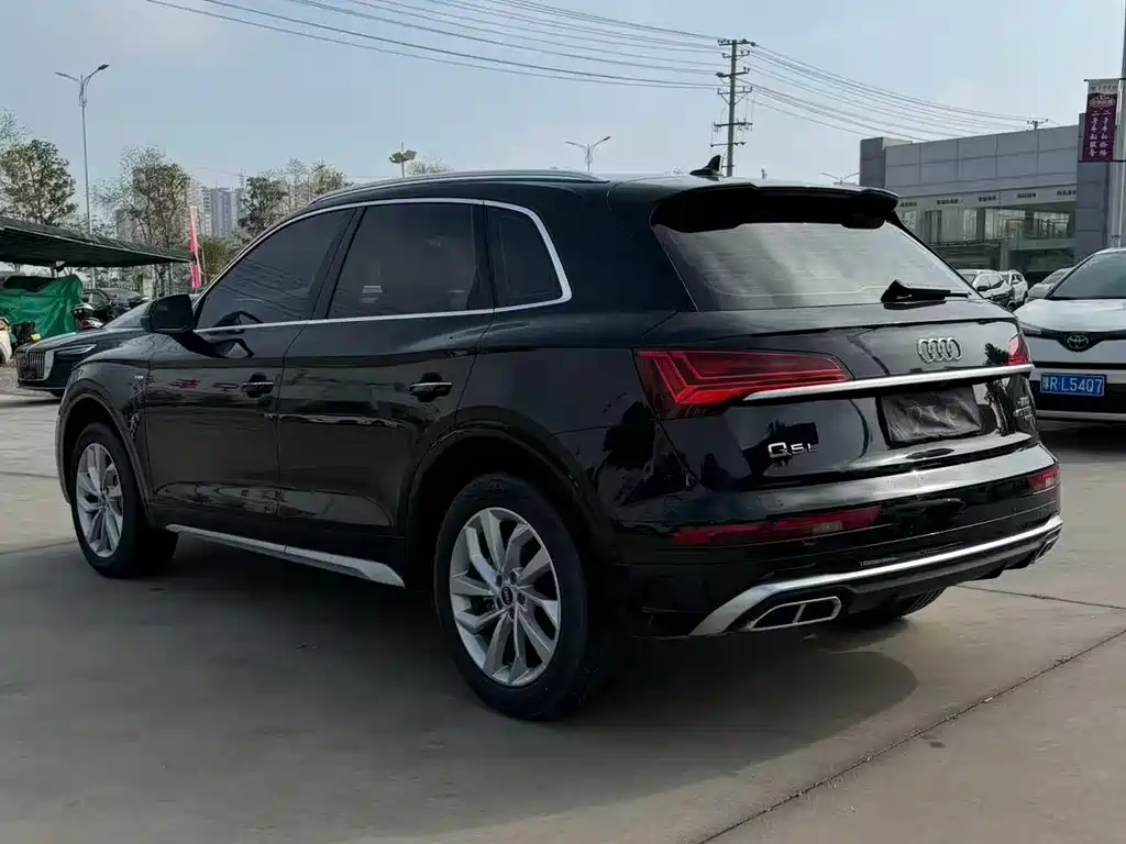 Audi Q5L 2022 40T Luxury