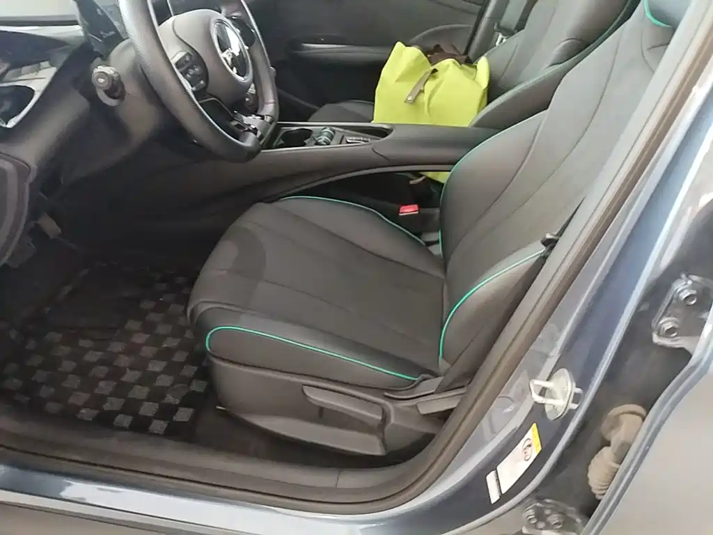 BYD Dolphin — миниатюра 15