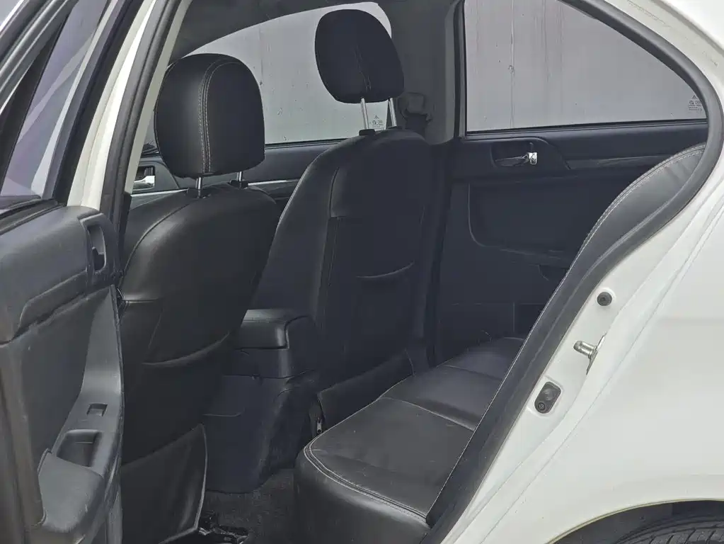 Mitsubishi Lancer EX — миниатюра 16