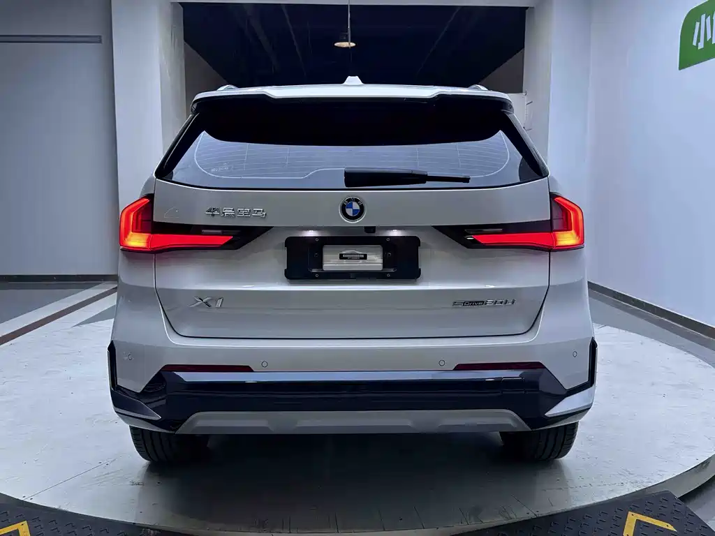 BMW X1 — миниатюра 5