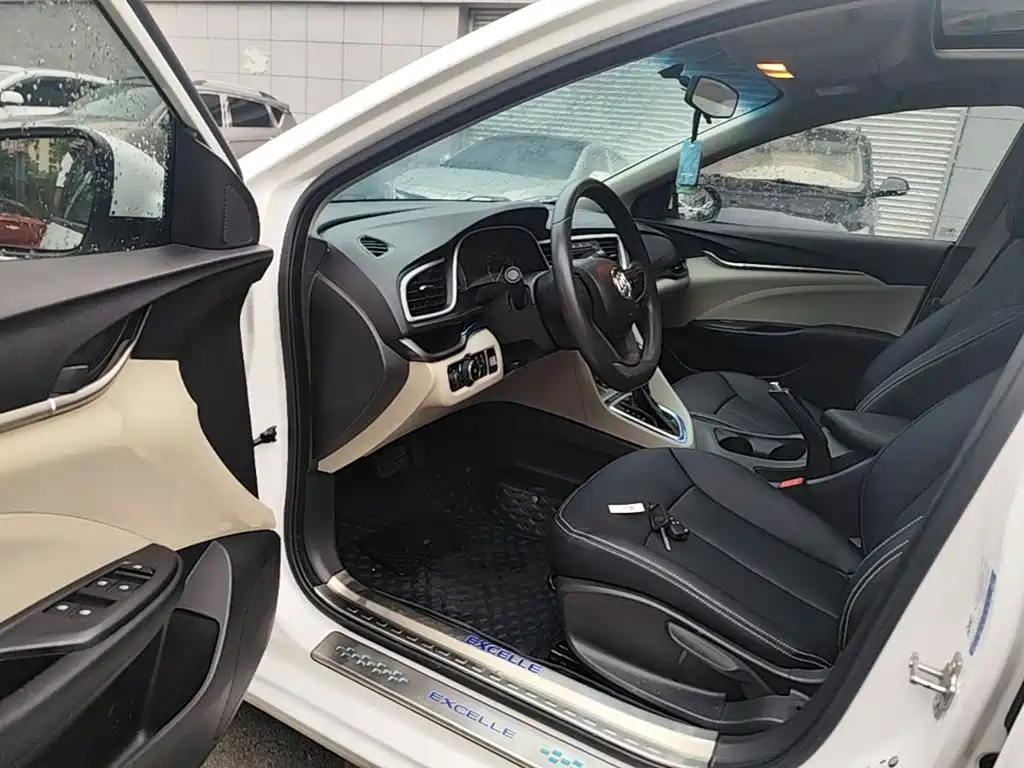 Buick Excelle — миниатюра 16