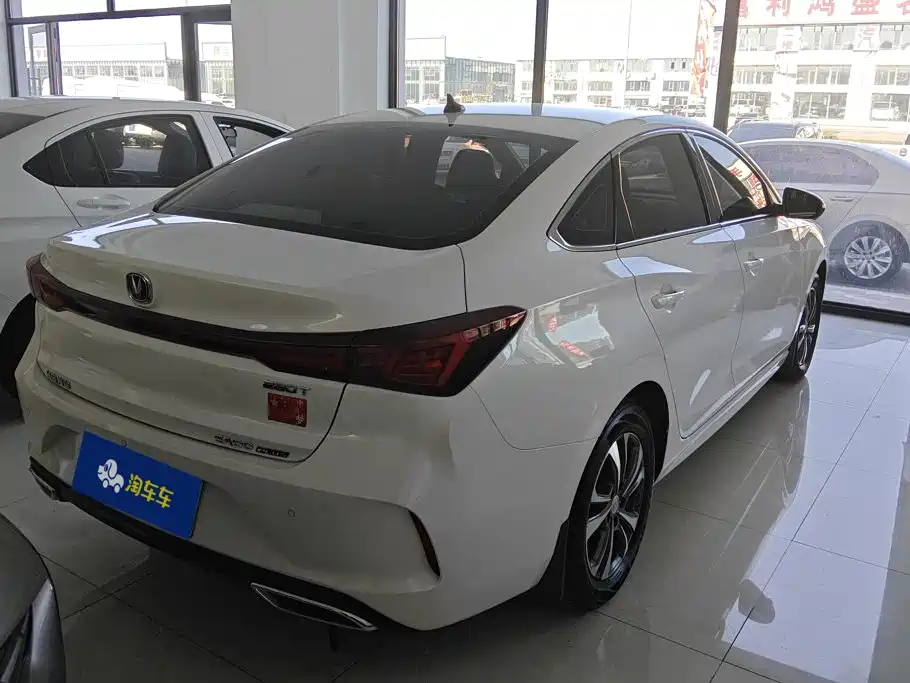 Changan Eado — миниатюра 3