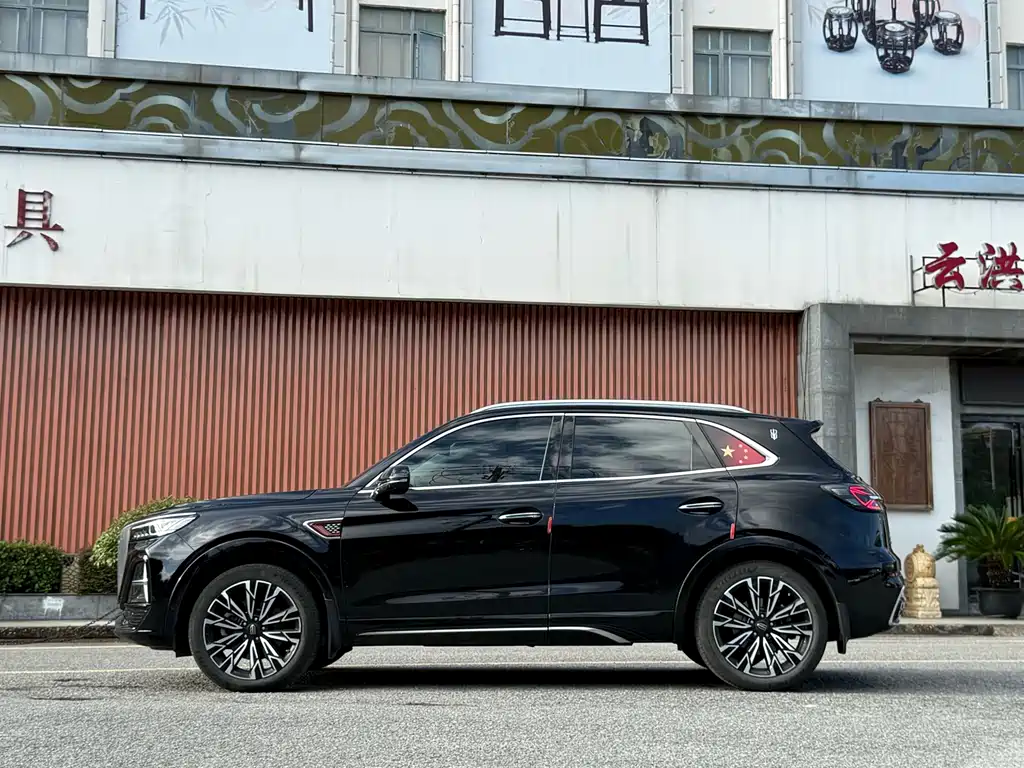 Hongqi Hongqi HS5 — миниатюра 4