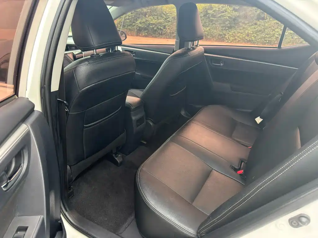 Toyota Corolla — миниатюра 6