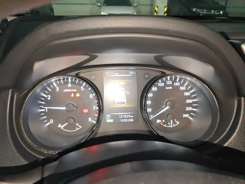 Nissan Qashqai — миниатюра 7