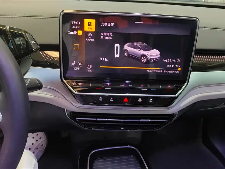 VOLKSWAGEN ID.6 CROZZ