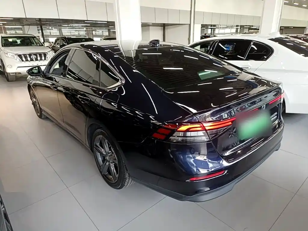 Honda Accord New Energy — миниатюра 5