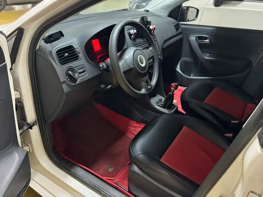 Volkswagen Polo — миниатюра 9