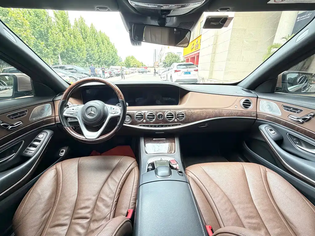 Mercedes-Benz S-Class — миниатюра 5