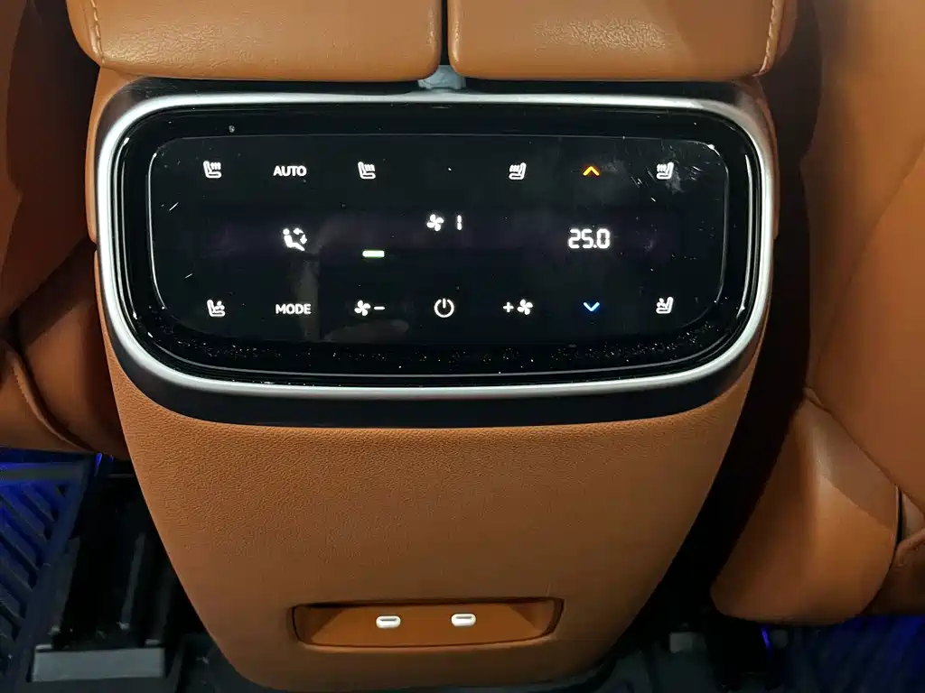 AITO Wenjie AITO M7 — миниатюра 21