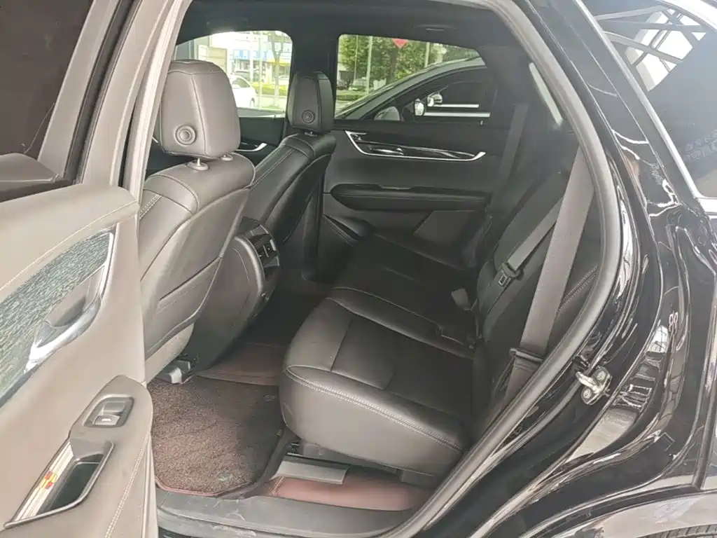 Cadillac XT5 — миниатюра 17