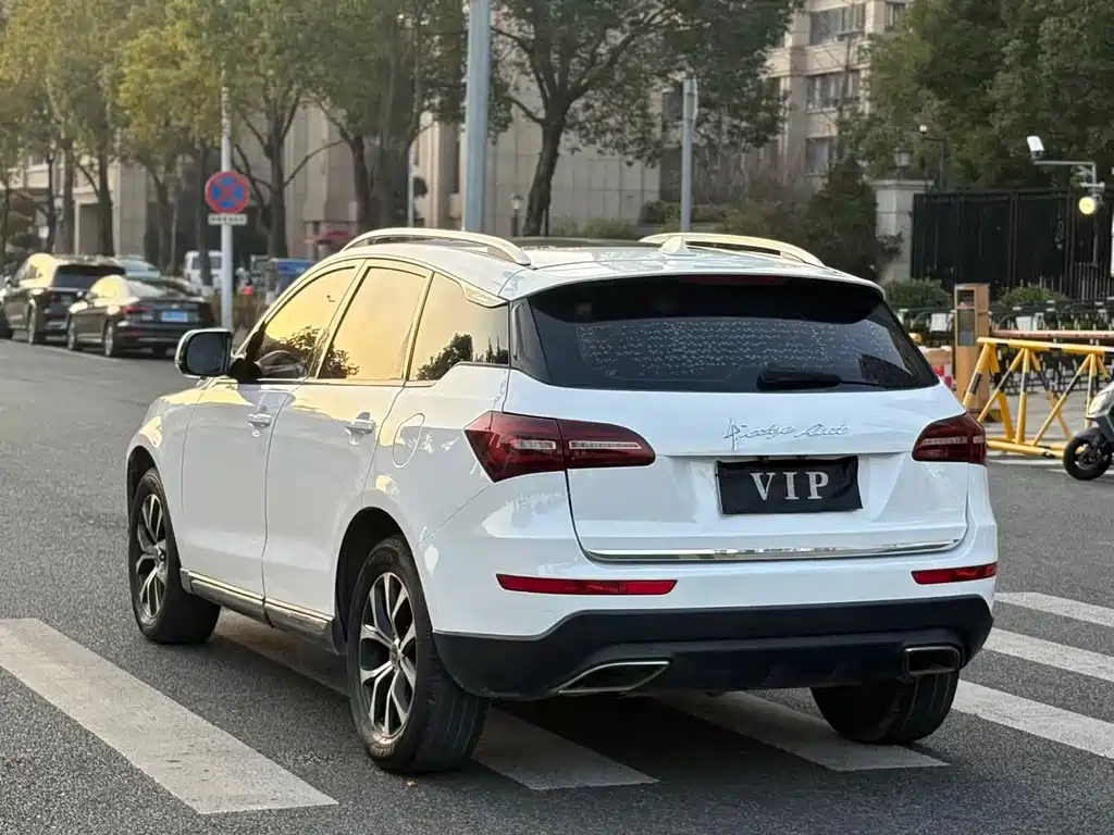 ZOTYE T600 COUPE