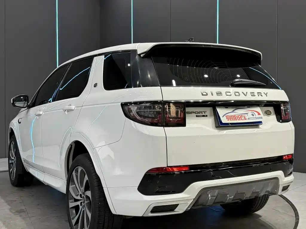 Land Rover Discovery Sport — миниатюра 8