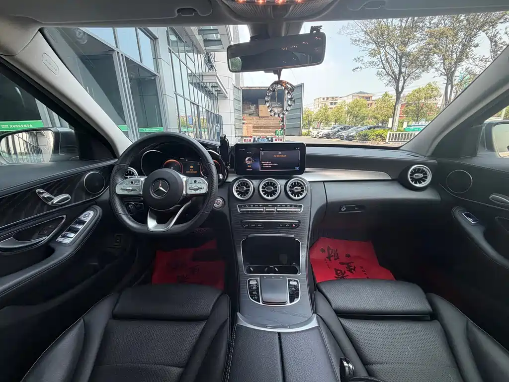 Mercedes-Benz C-Class — миниатюра 9