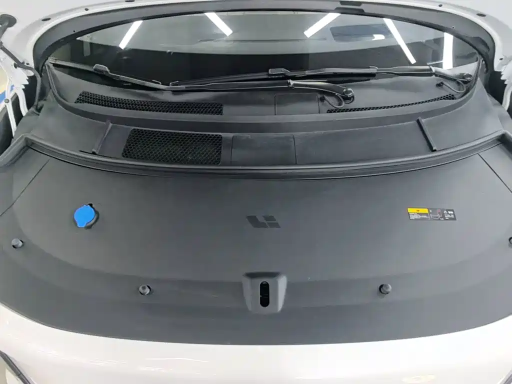 Li Auto Li i8 — миниатюра 20