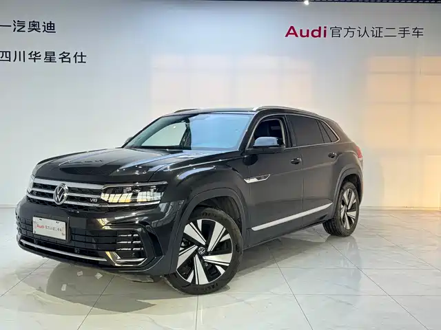 VOLKSWAGEN TOURANG 2022