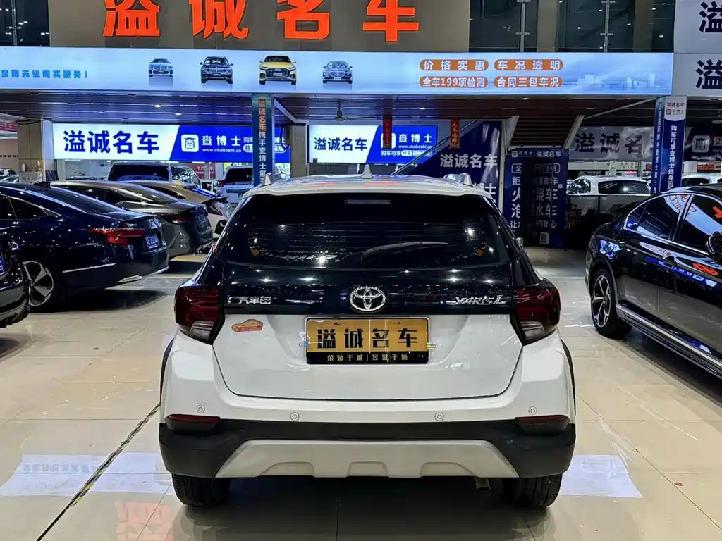 Toyota Yaris L — миниатюра 12
