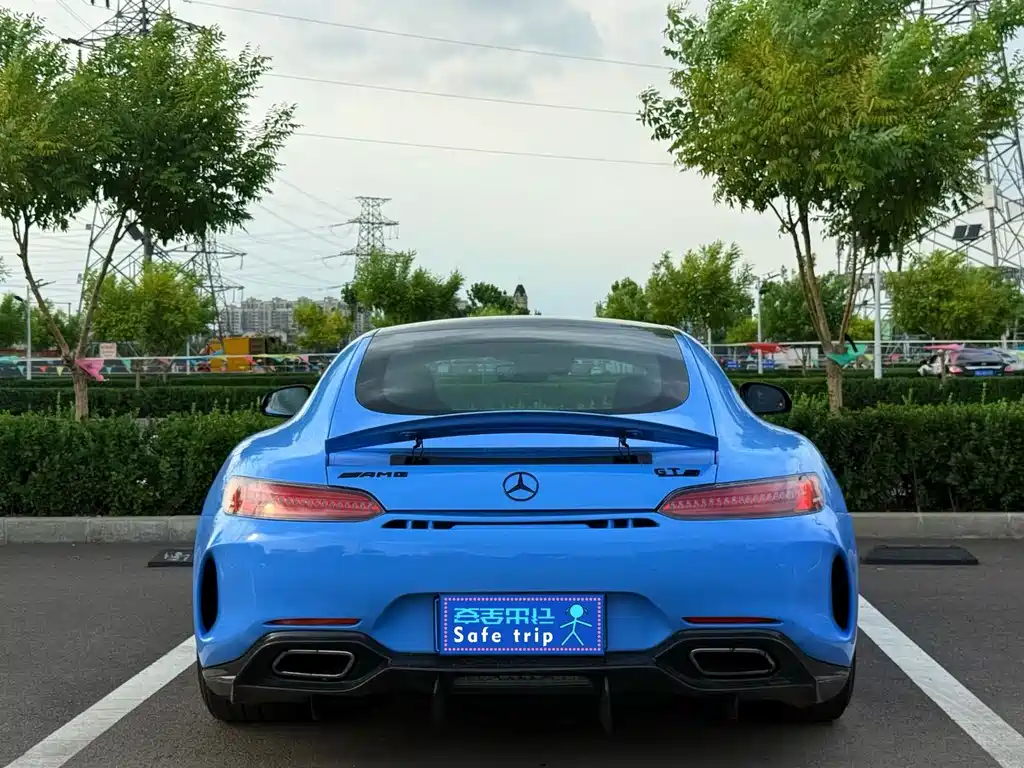 MERCEDES-BENZ AMG GT