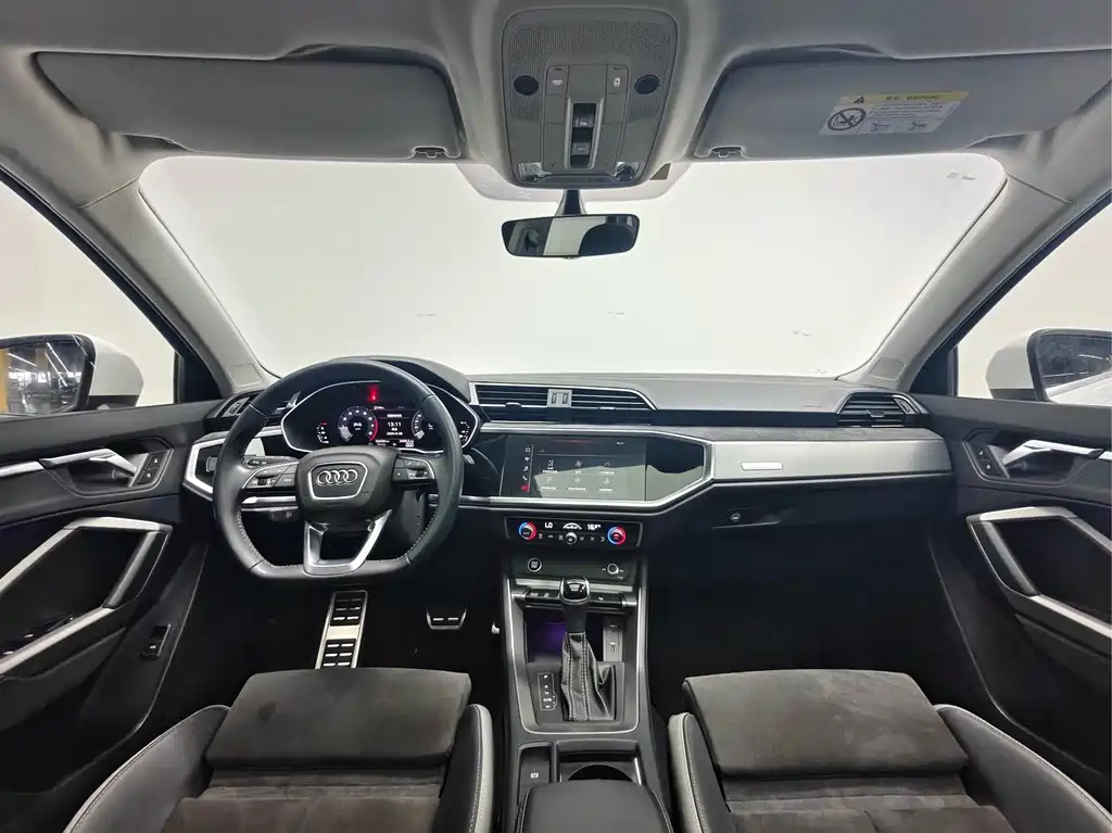 Audi Q3 — миниатюра 13