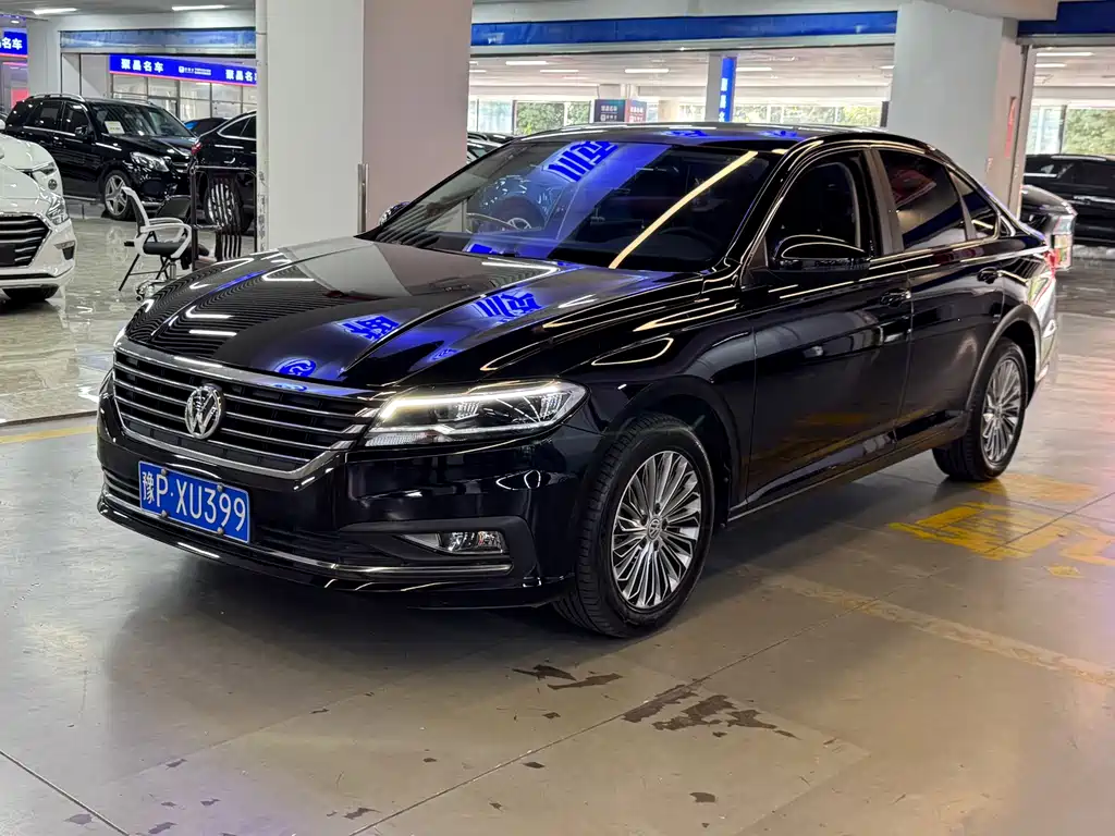 Volkswagen Lavida — миниатюра 2