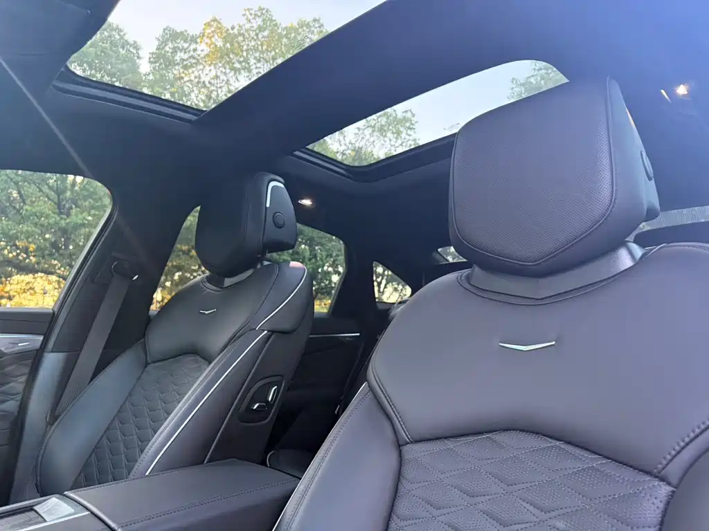Cadillac CT6 — миниатюра 19