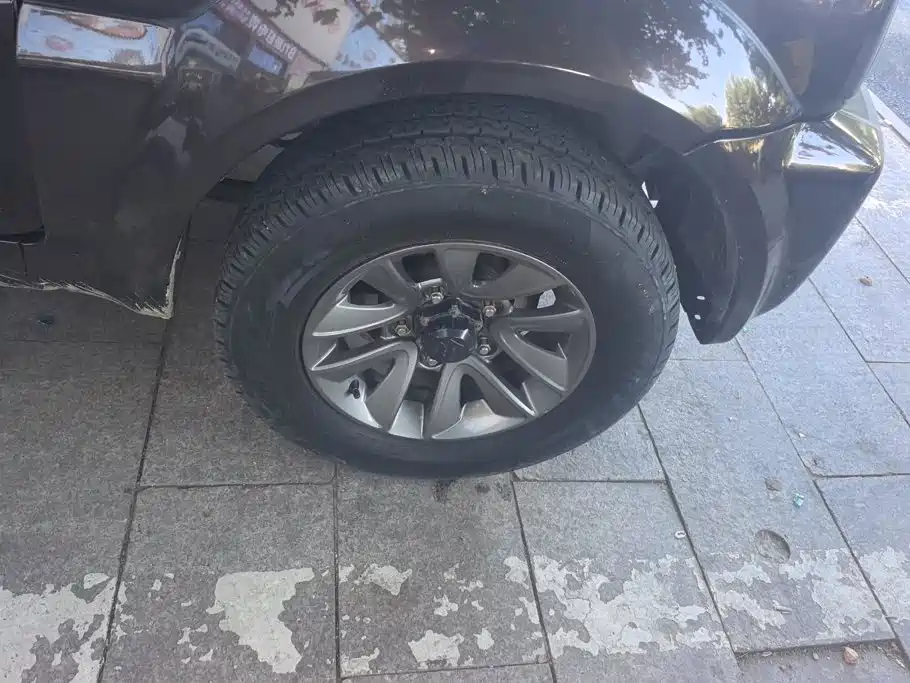 Suzuki Jimny — миниатюра 6